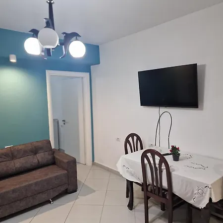 Beachfront Apartment Apartment Sarande